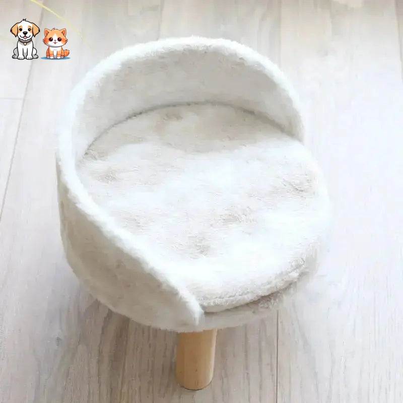 Warm, washable lambswool cat bed
