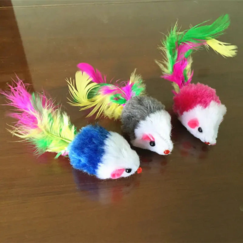 Ensemble de dix souris en peluche avec plumes colorées pour chat