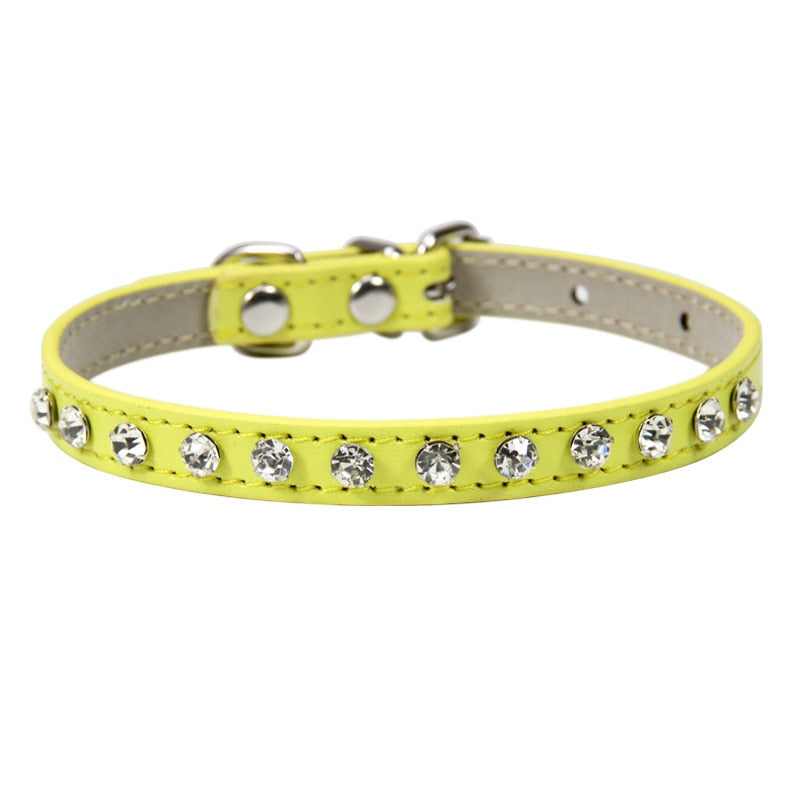 Collier en strass pour chat