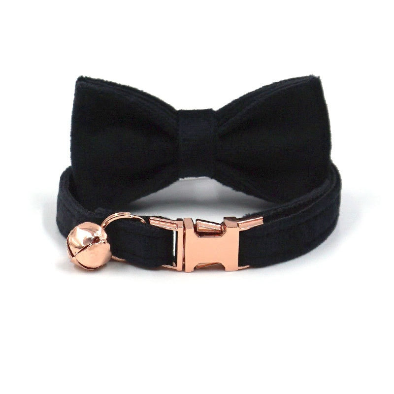 Collier pour chat personnalisé en velours avec cloche